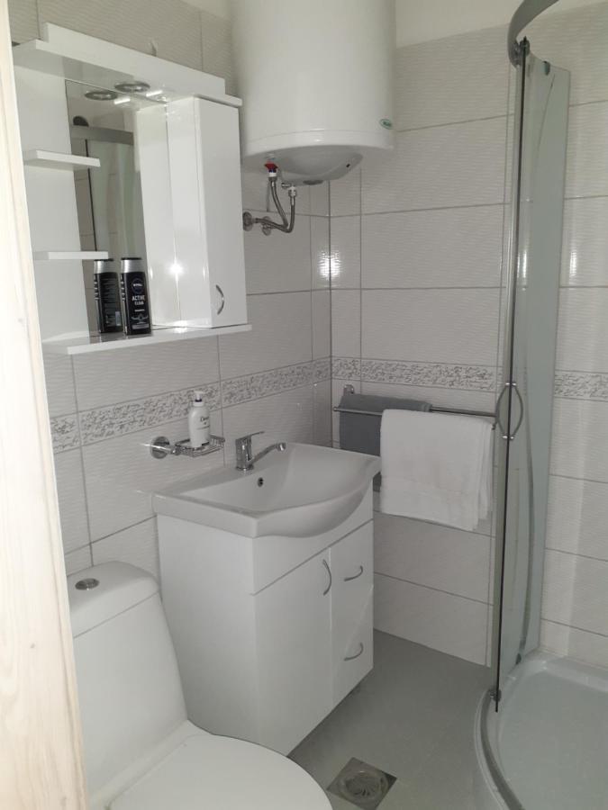 Flora Novi Sad Apartment Bagian luar foto