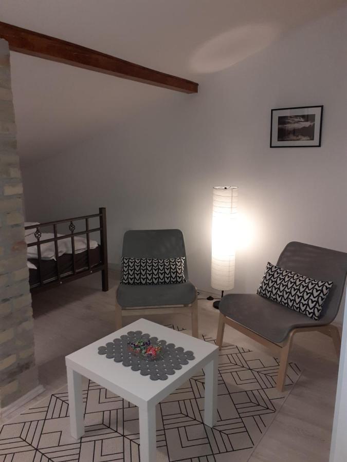Flora Novi Sad Apartment Bagian luar foto