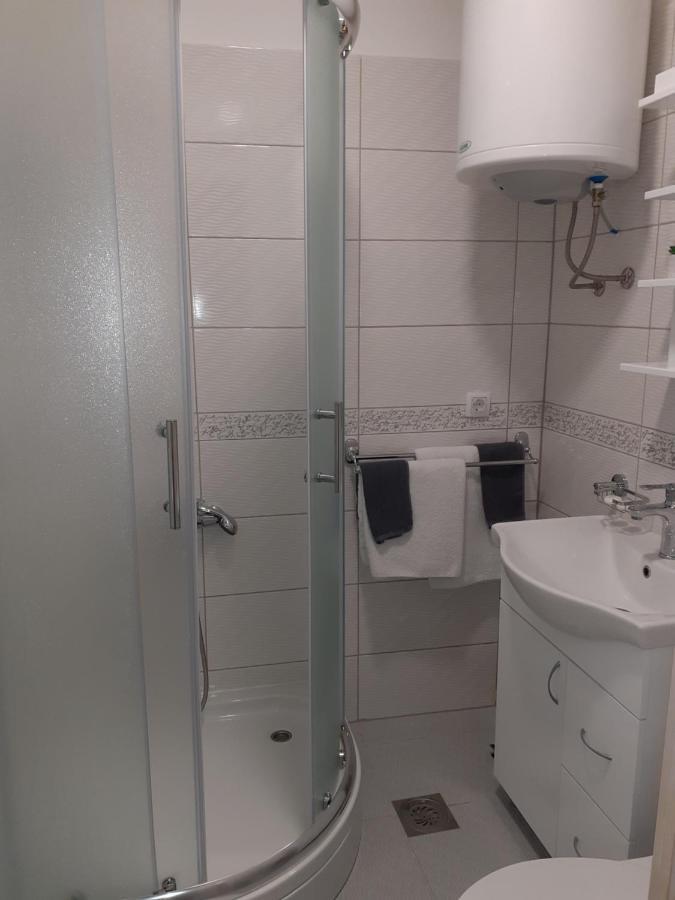 Flora Novi Sad Apartment Bagian luar foto